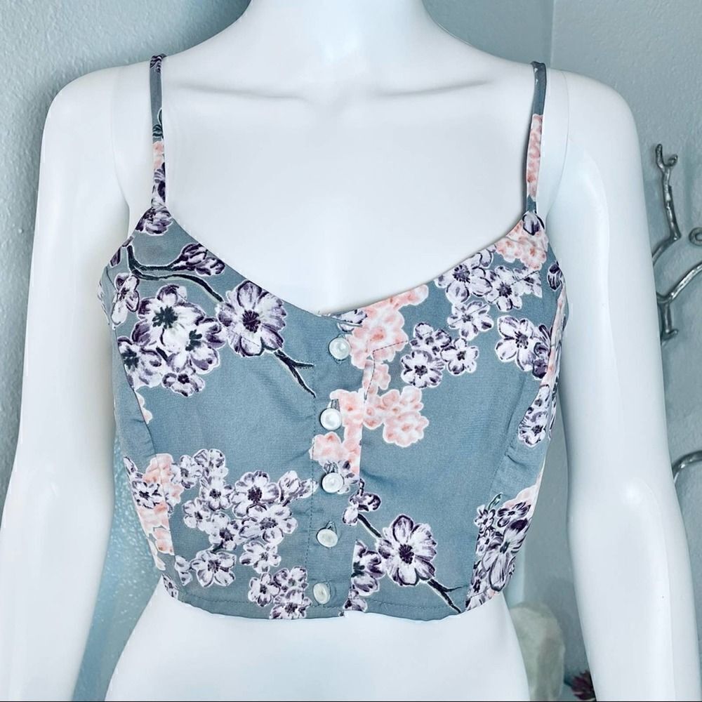 Gypsies and Moondust Floral Sleeveless Crop Top Medium